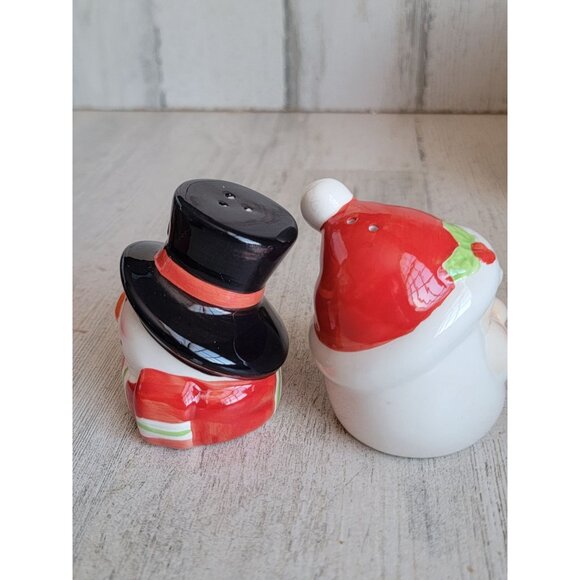 Vintage santa snowman face salt pepper set xmas decor - Picture 2 of 5